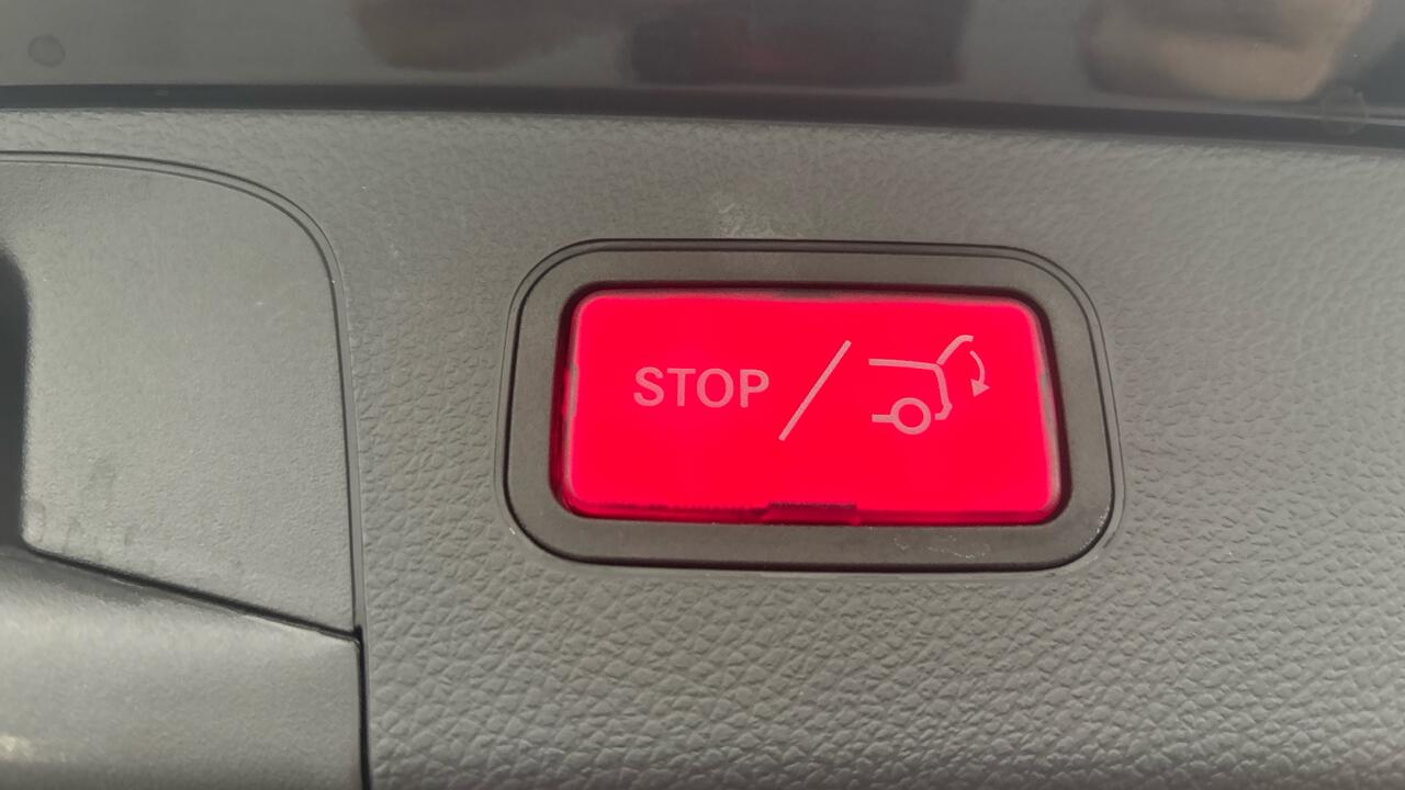 Mercedes Classe GLC 300e Business Line 4Matic Business Line - Image 21