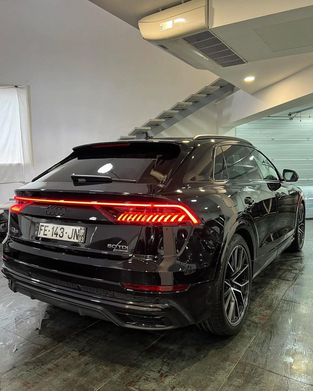 Audi Q8 S-Line 50 TDI Quattro - Image 14