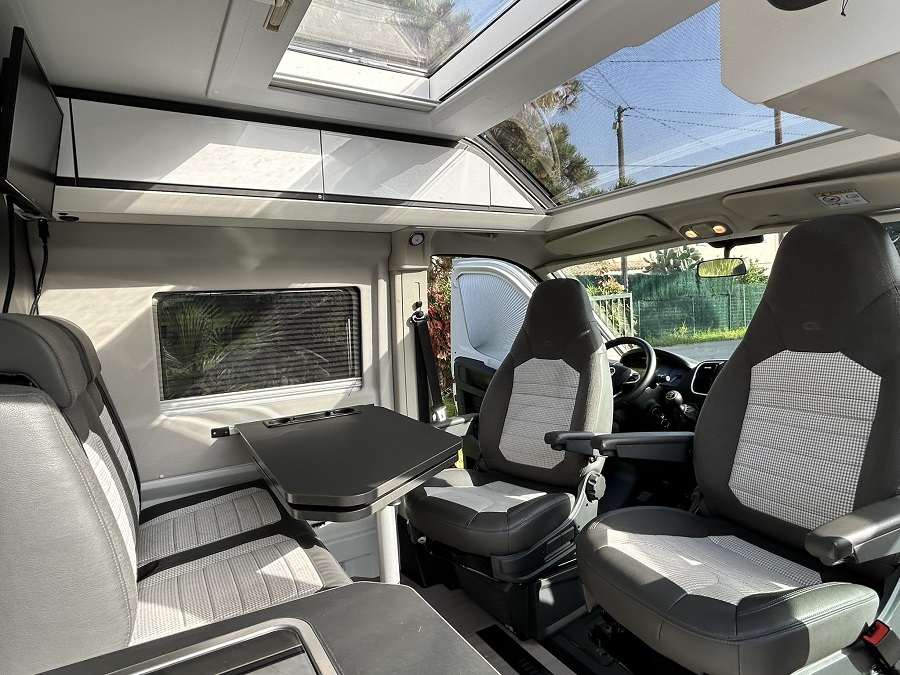 Adria TWIN 640 FAMILY SUPRÊME Suprême - Image 3