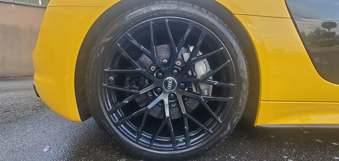 Audi R8 SPYDER S tronic 7 Quattro - Image 12