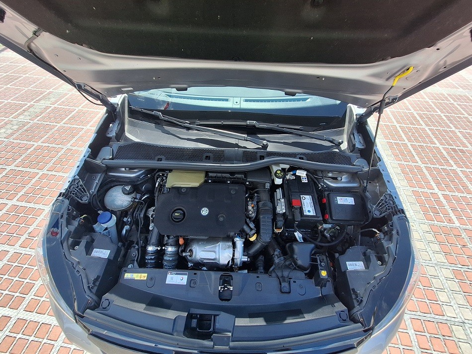 Peugeot 2008 GT 1.5 BlueHDi 130ch - S&S EAT8 - Image 3