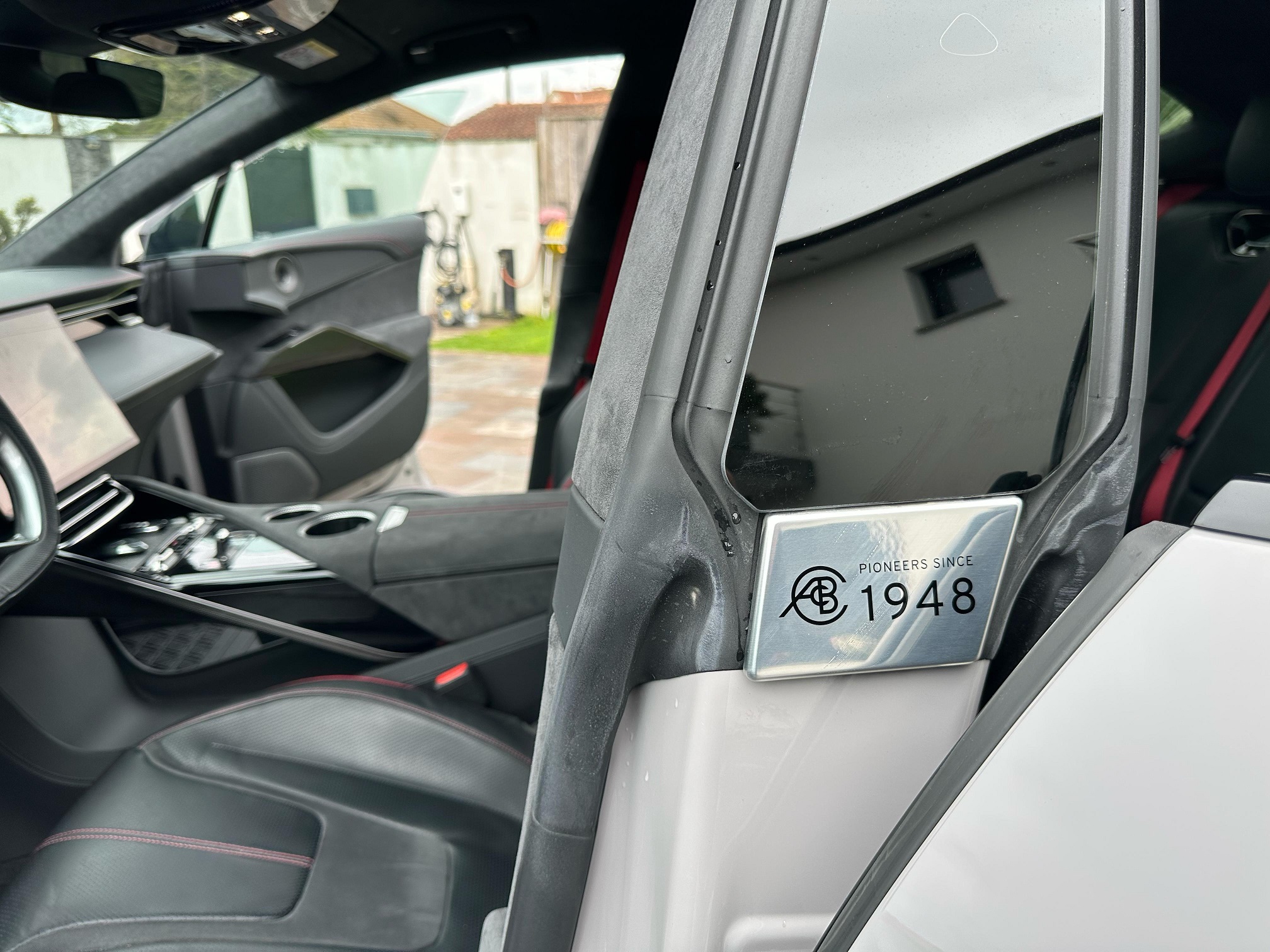 LOTUS ELETRE - Image 4