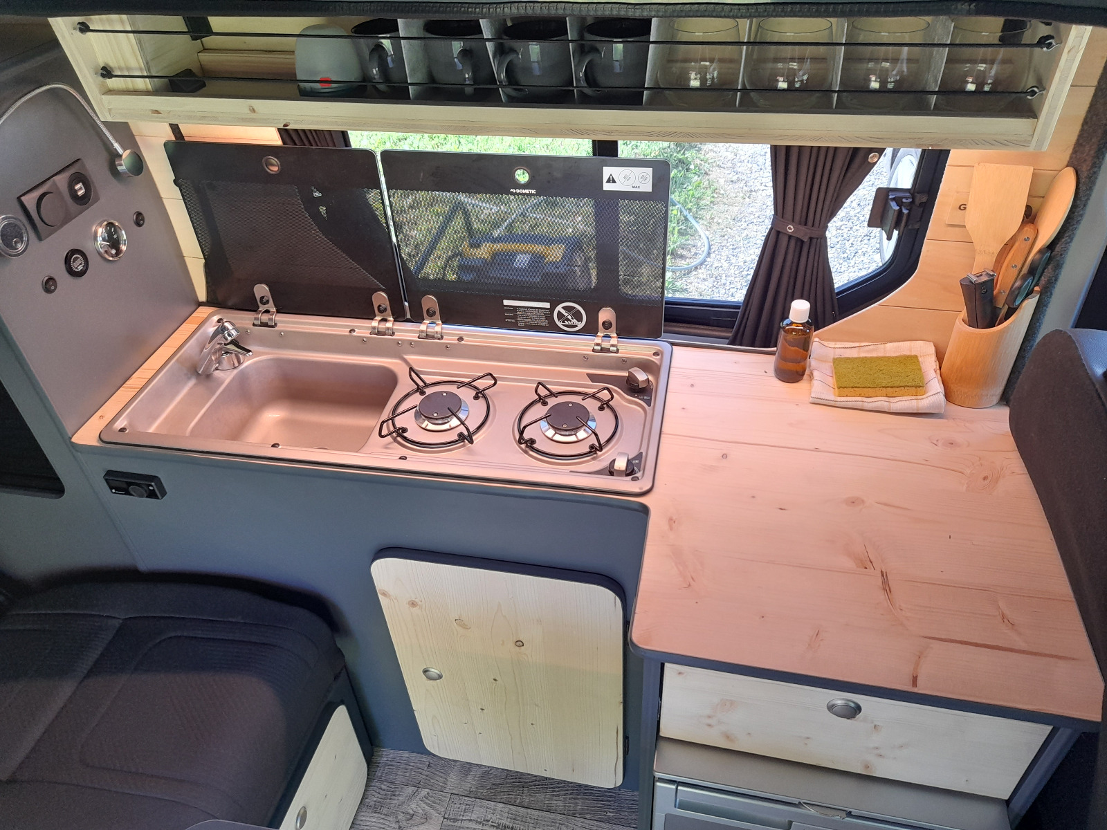 Renault TRAFIC GRAND CONFORT - Image 7