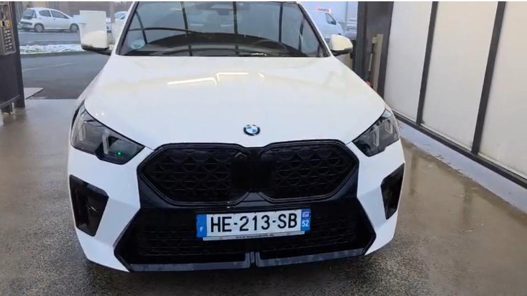 BMW X2 SDRIVE 18D M Sport - Image 11