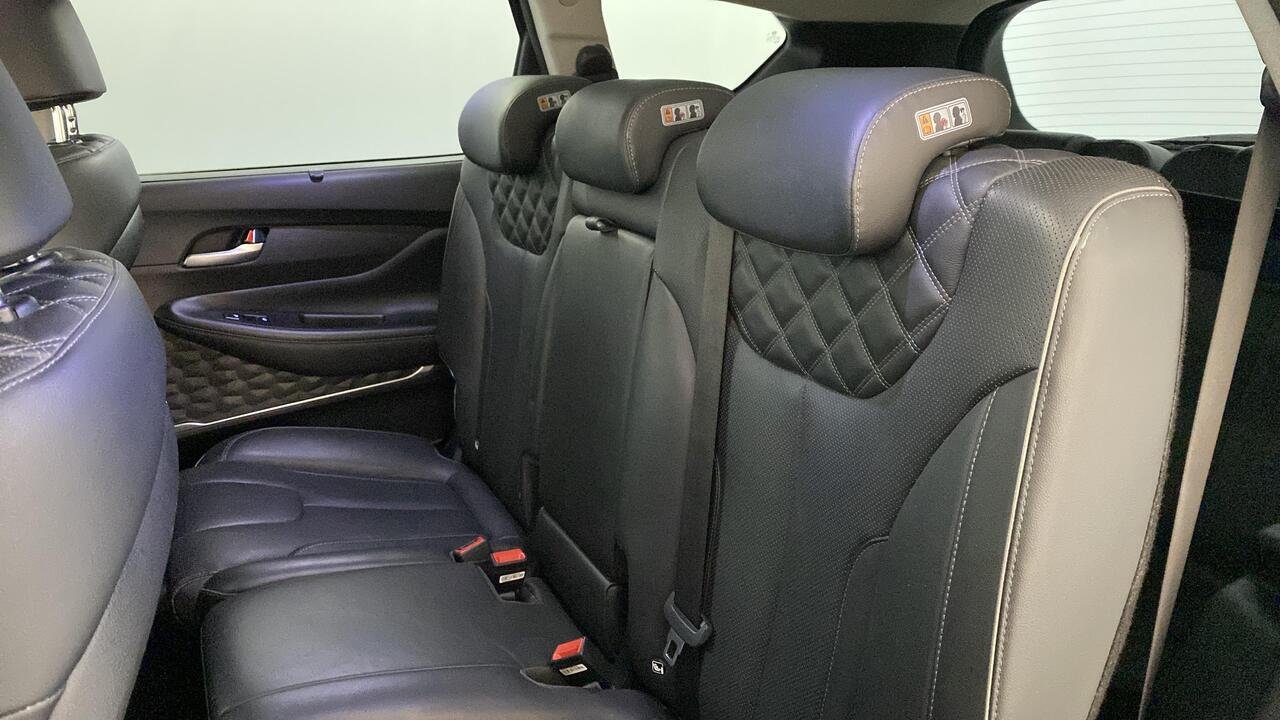 HYUNDAI SANTA FE phase 2 1.6 T-GDI TURBO PLUG-IN-HYBRID AWD HTRAC - Image 10