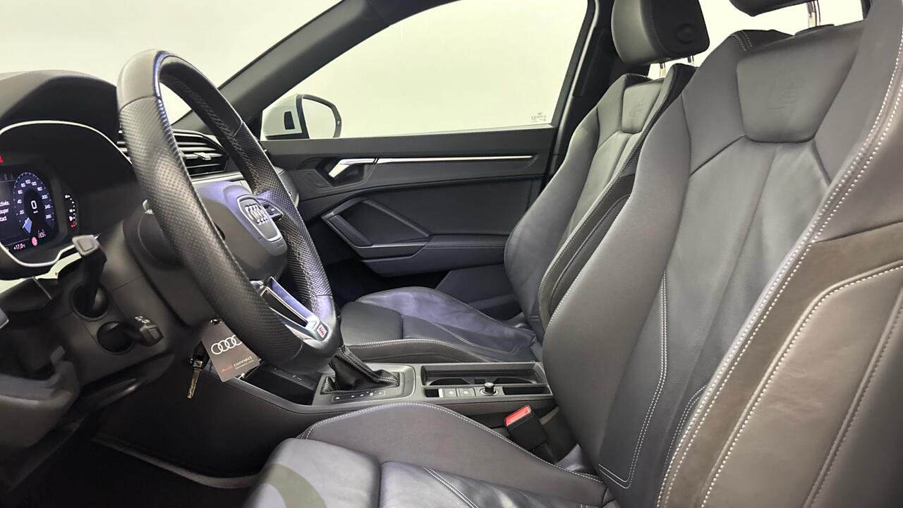 Audi Q3 1.5 35-TFSI TURBO - Image 13