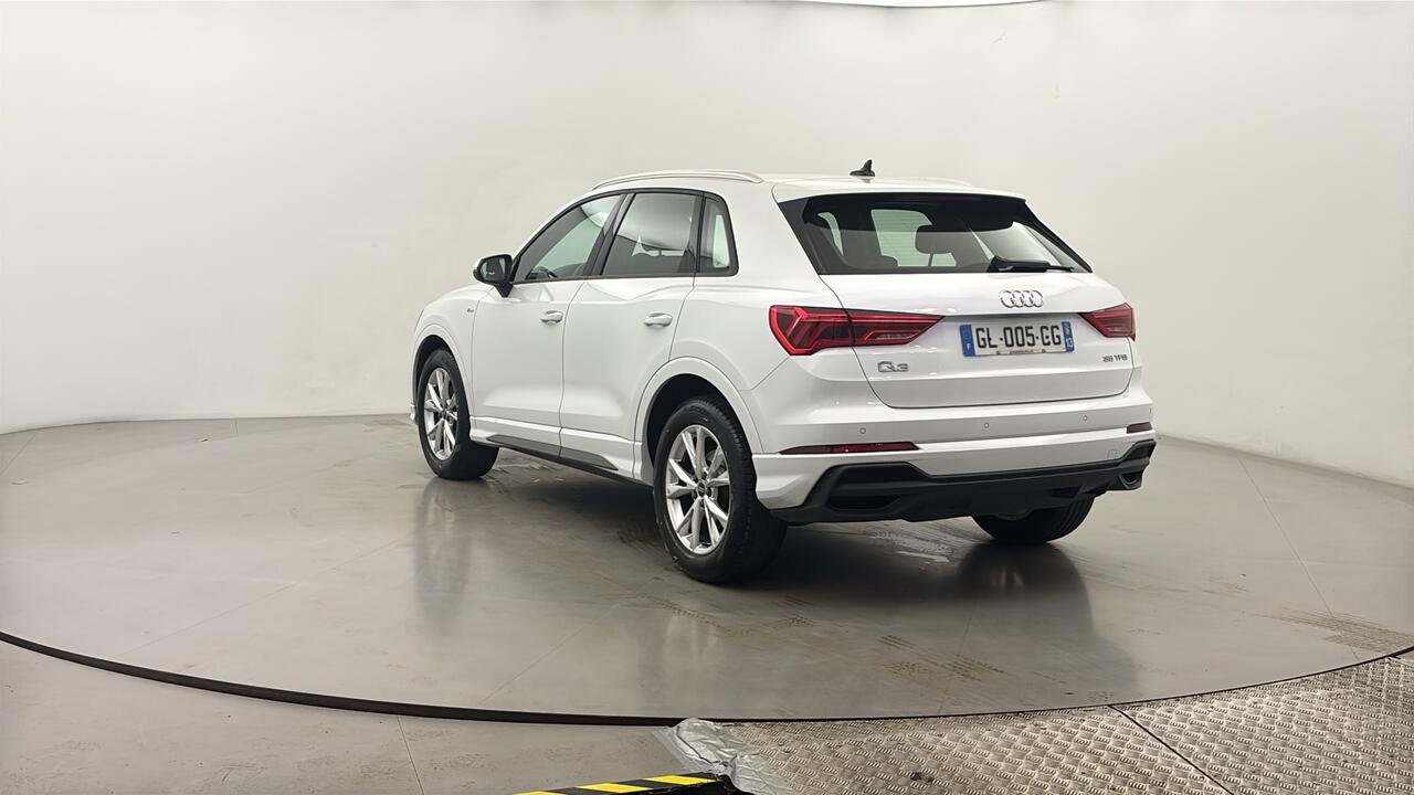 Audi Q3 1.5 35-TFSI TURBO - Image 26