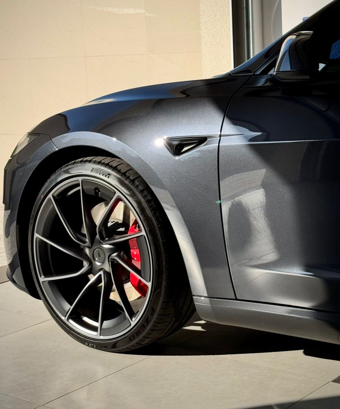 Tesla MODEL 3 PERFORMANCE - Image 8