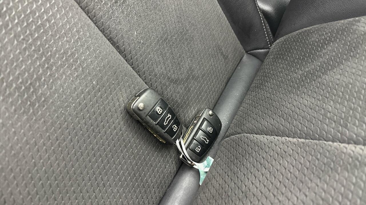 Audi Q3 SB 45 TFSI-E 245 BUSINESS EXECUTIVE S TRONIC - Image 9