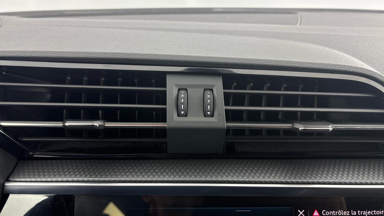 Audi Q3 SB 45 TFSI-E 245 BUSINESS EXECUTIVE S TRONIC - Image 19