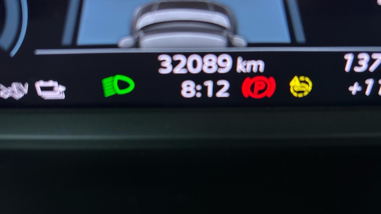 Audi Q3 SB 45 TFSI-E 245 BUSINESS EXECUTIVE S TRONIC - Image 24