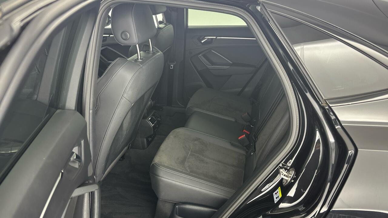 Audi Q3 SB 45 TFSI-E 245 BUSINESS EXECUTIVE S TRONIC - Image 25