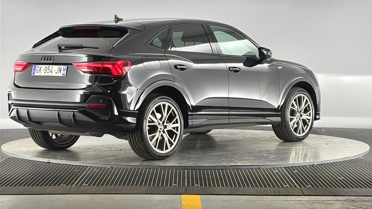 Audi Q3 SB 45 TFSI-E 245 BUSINESS EXECUTIVE S TRONIC - Image 27