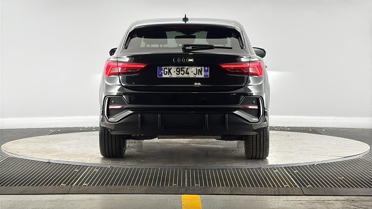 Audi Q3 SB 45 TFSI-E 245 BUSINESS EXECUTIVE S TRONIC - Image 28