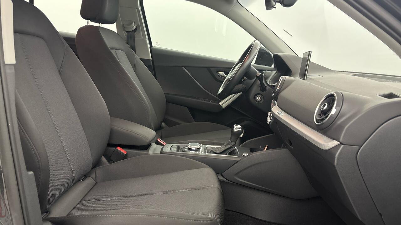 Audi Q2 30 TDI 116 BUSINESS EXECUTIVE - Image 6