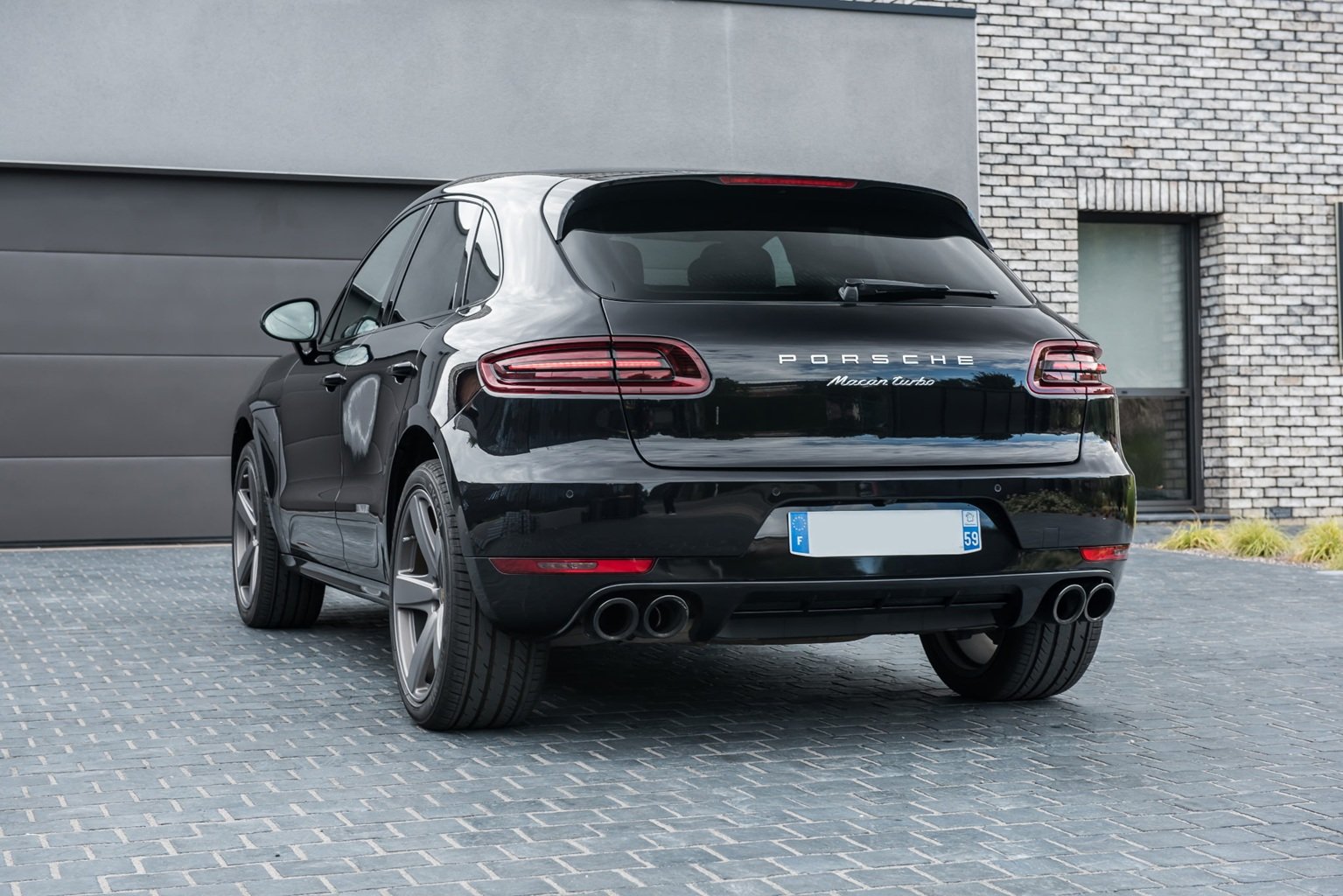 Porsche Macan Turbo 3.6 V6 - 400Ch PDK - Image 16