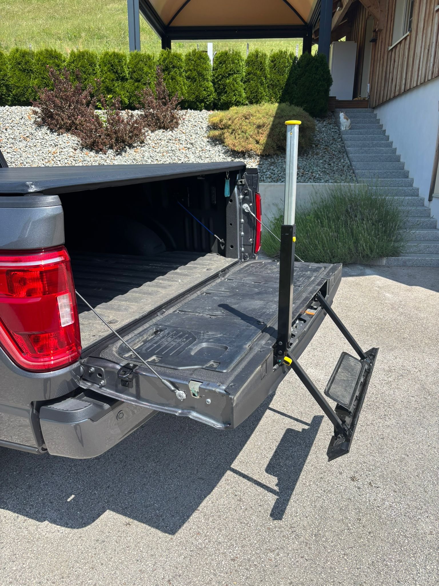 Ford F150 SHELBY - Image 13