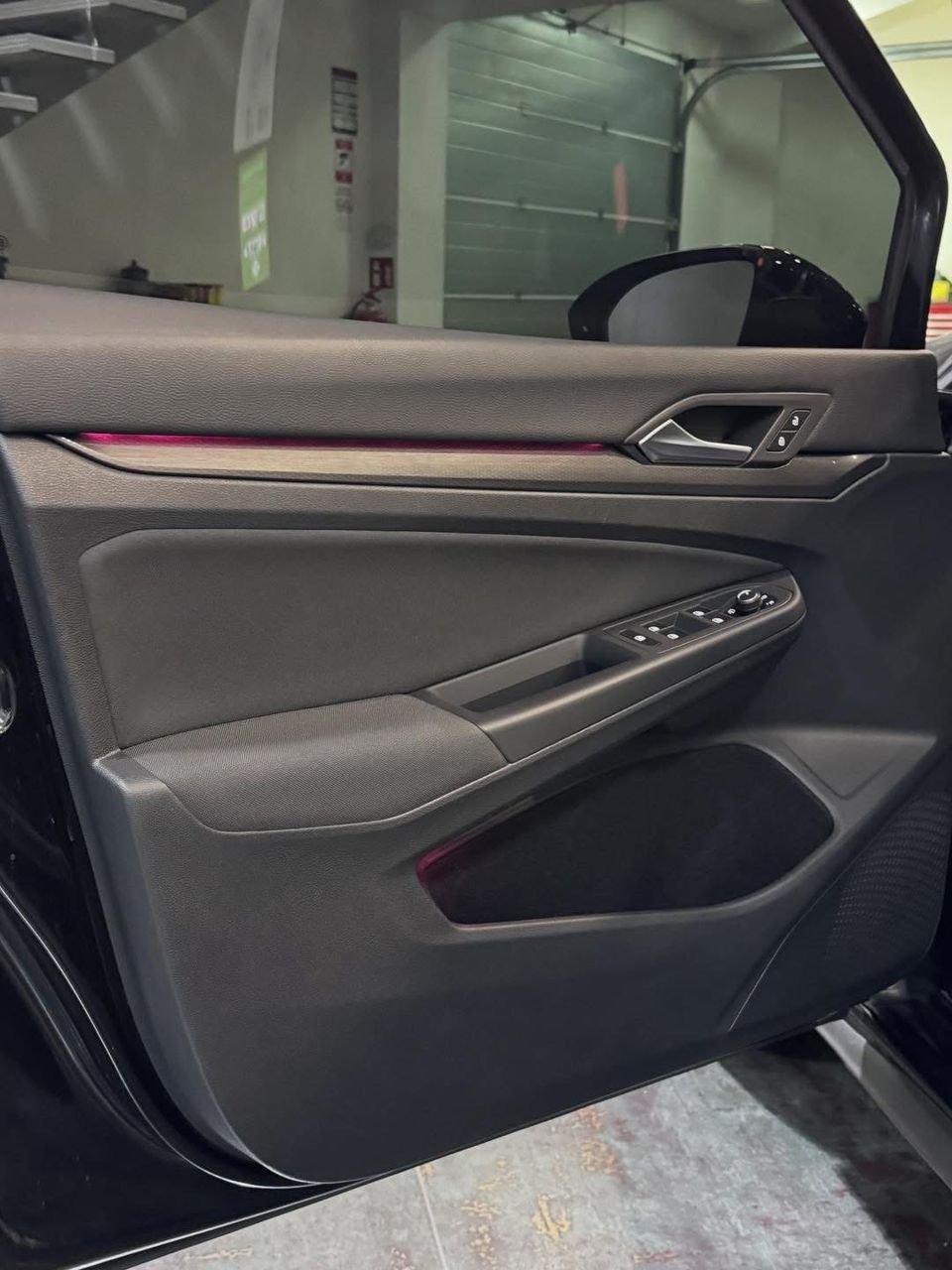 Volkswagen Golf VIII phase 1 de 2021 2.0 TSI 300 GTI CLUBSPORT DSG - Image 17