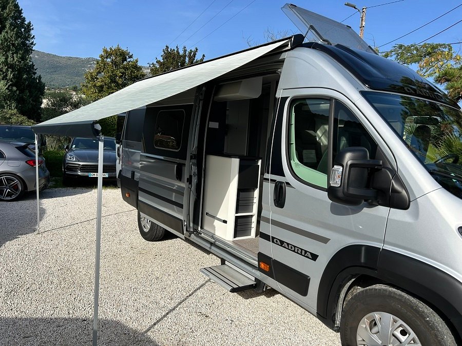 Adria Twin 640 Family Family SUPRÊME MOTORISATION - Image 10