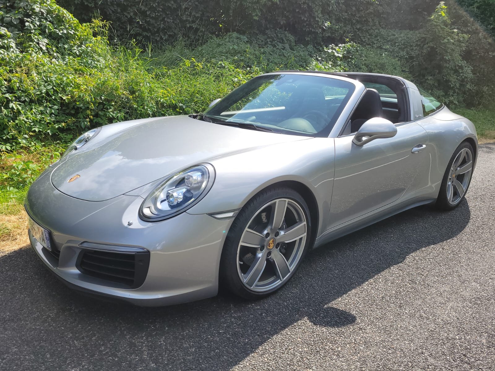 Porsche 911 TARGA 4 PDK - Image 2
