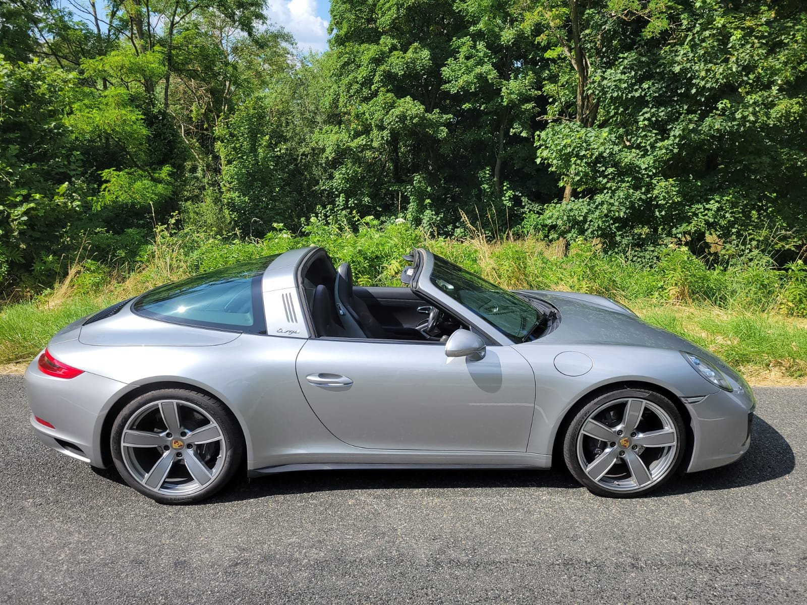 Porsche 911 TARGA 4 PDK - Image 17