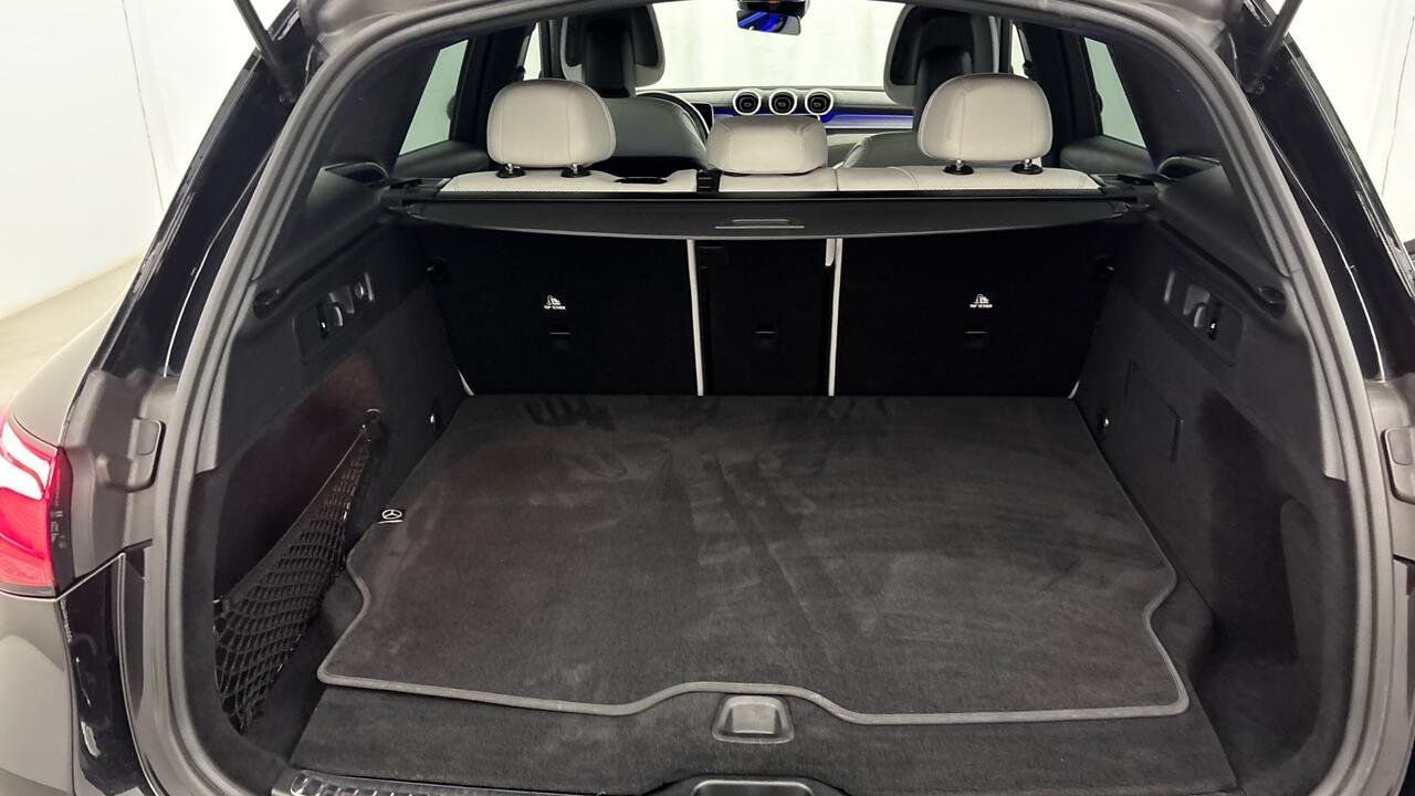 Mercedes GLC 300E COUPE AMG 63 S E PERFORMANCE LIMITED EDITION - Image 12