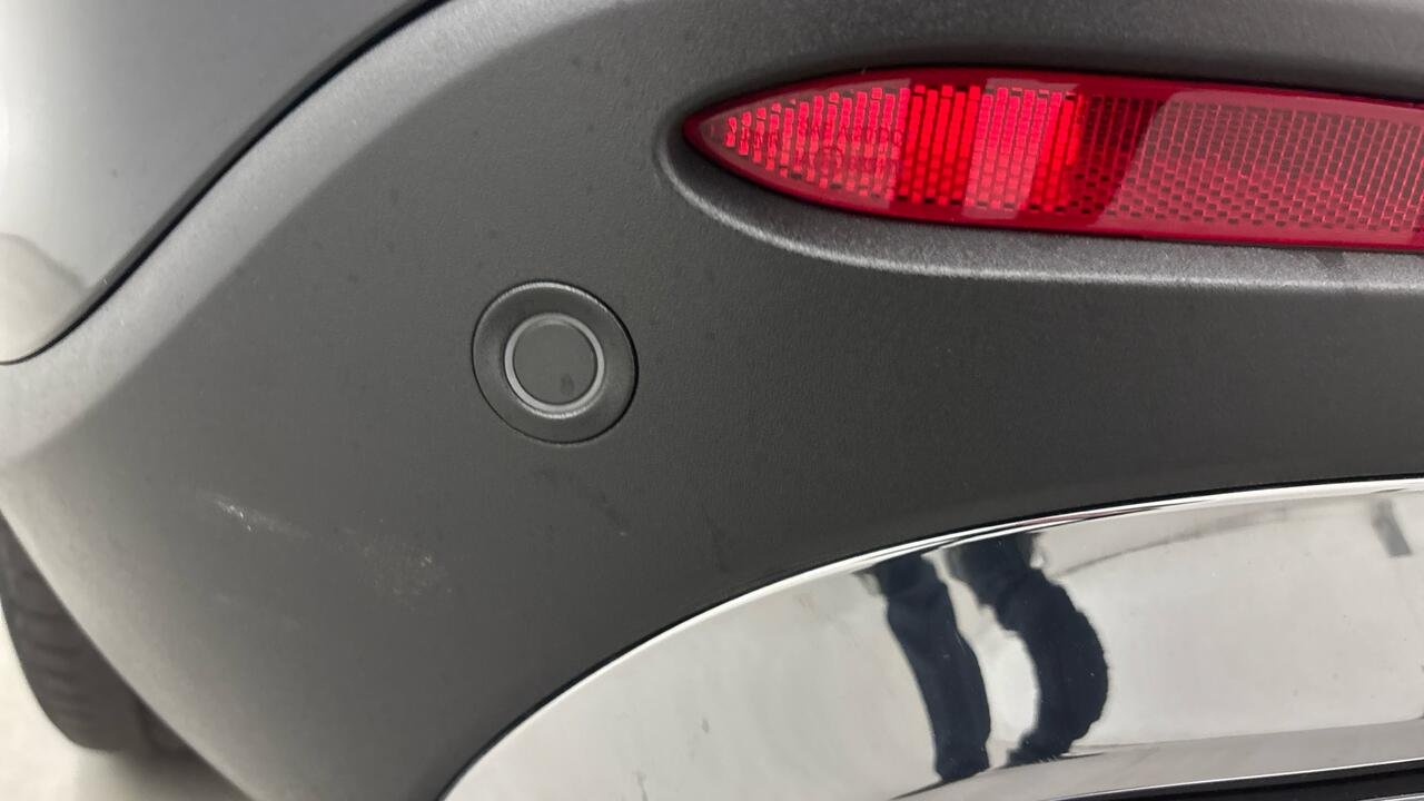 Mercedes GLC 300E COUPE AMG 63 S E PERFORMANCE LIMITED EDITION - Image 19