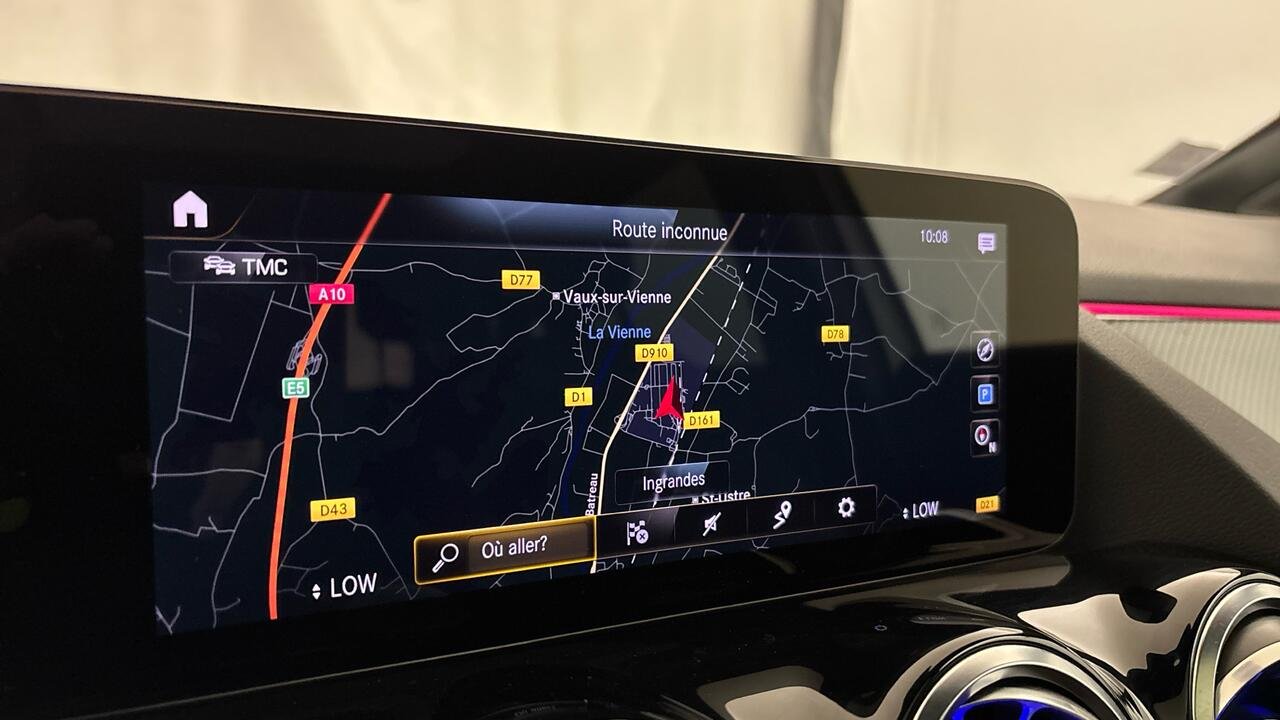 Mercedes GLA 200 AMG LINE 200D 2.0 DCT - Image 16