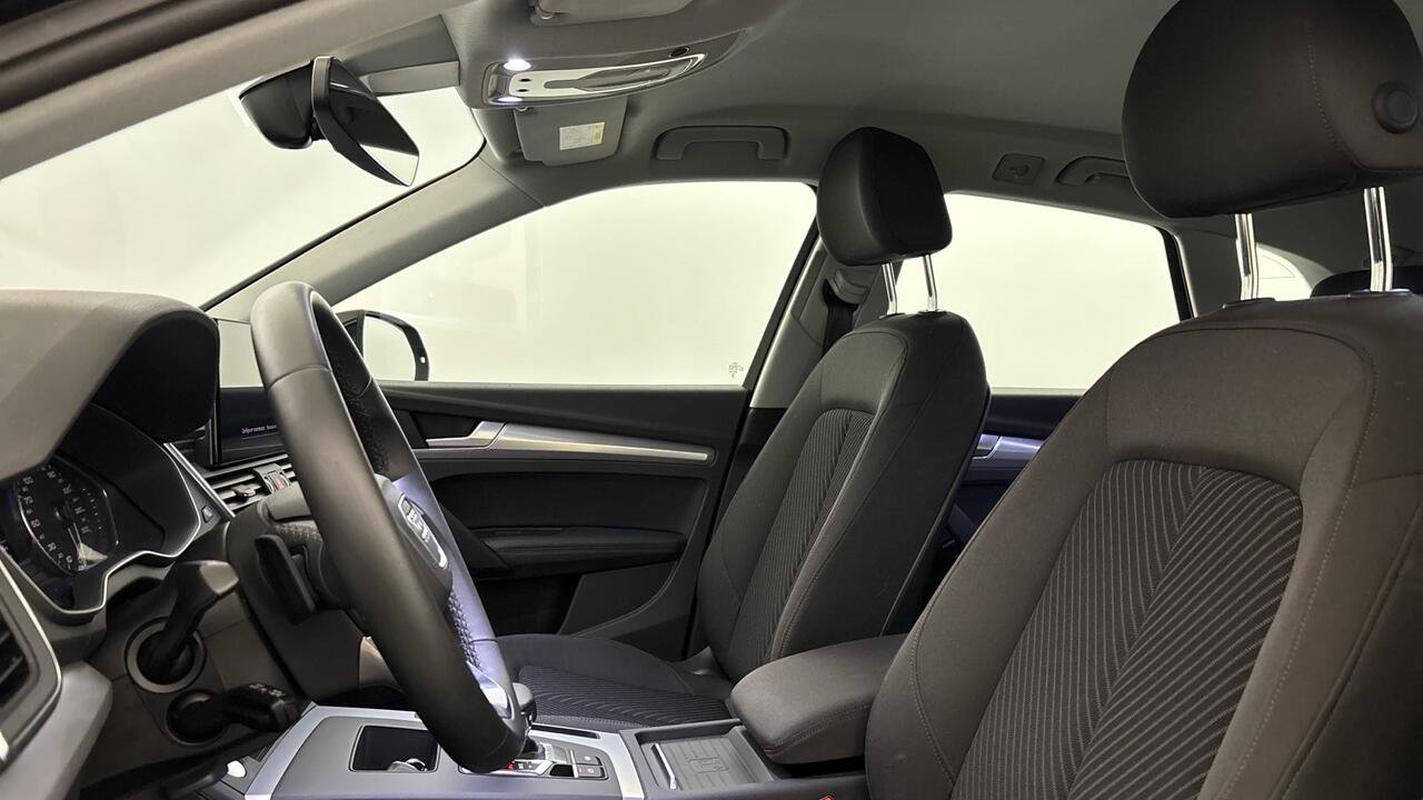 Audi Q5 2.0 50-TFSI E HYBRID QUATTRO - Image 9