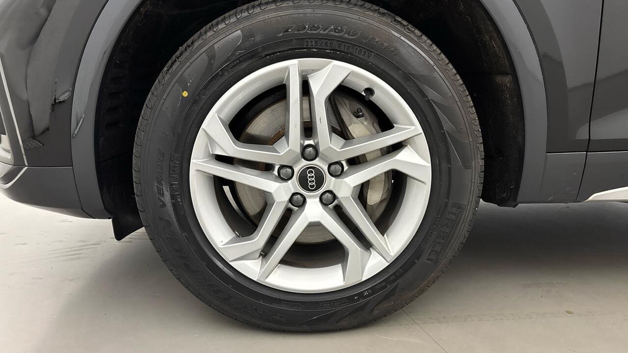 Audi Q5 2.0 50-TFSI E HYBRID QUATTRO - Image 19