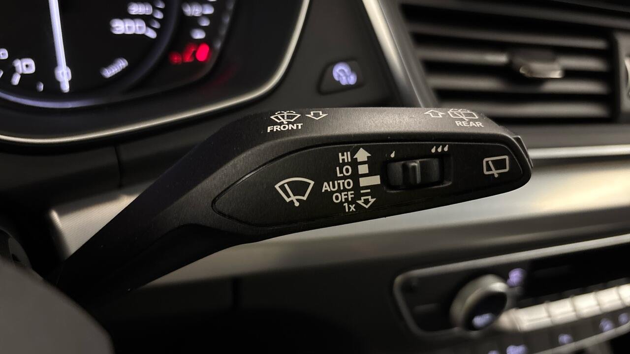 Audi Q5 2.0 50-TFSI E HYBRID QUATTRO - Image 22