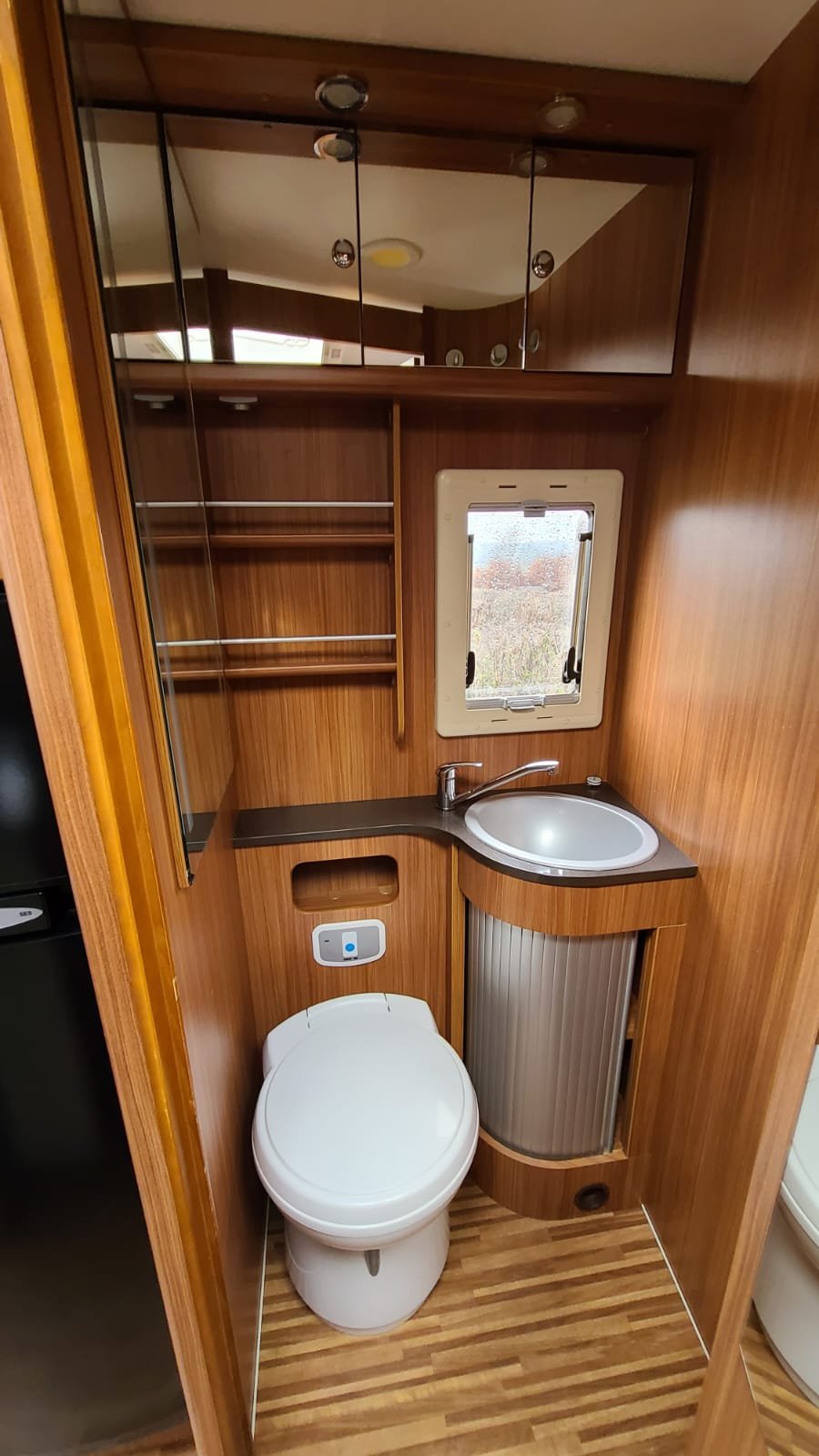 Adria Sonic Plus 700 SC premium - Image 9