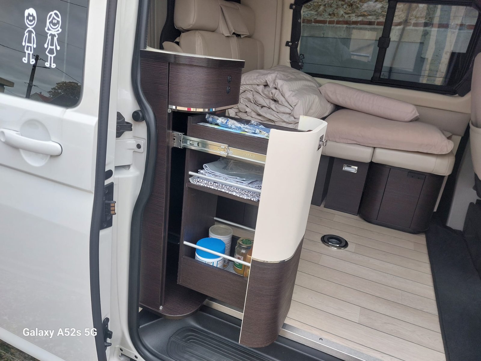 Volkswagen TRANSPORTER Kepler One - Image 10