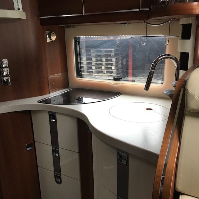 CARTHAGO INTEGRAL chic-e line 51QB yatching Fiat Ducato - Image 24