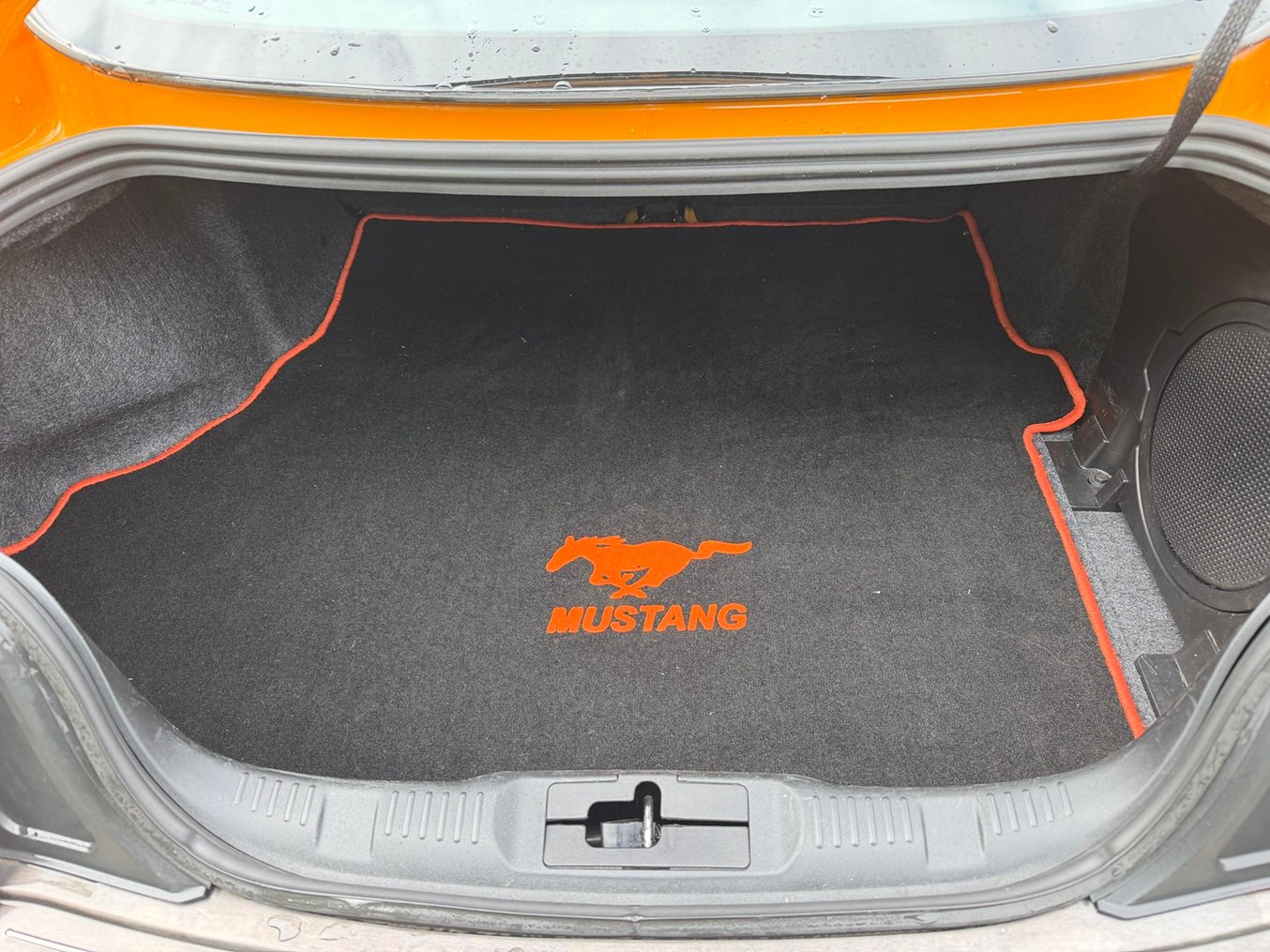 Ford MUSTANG FASTBACK  5.0 V8 GT BVA10 - Image 13