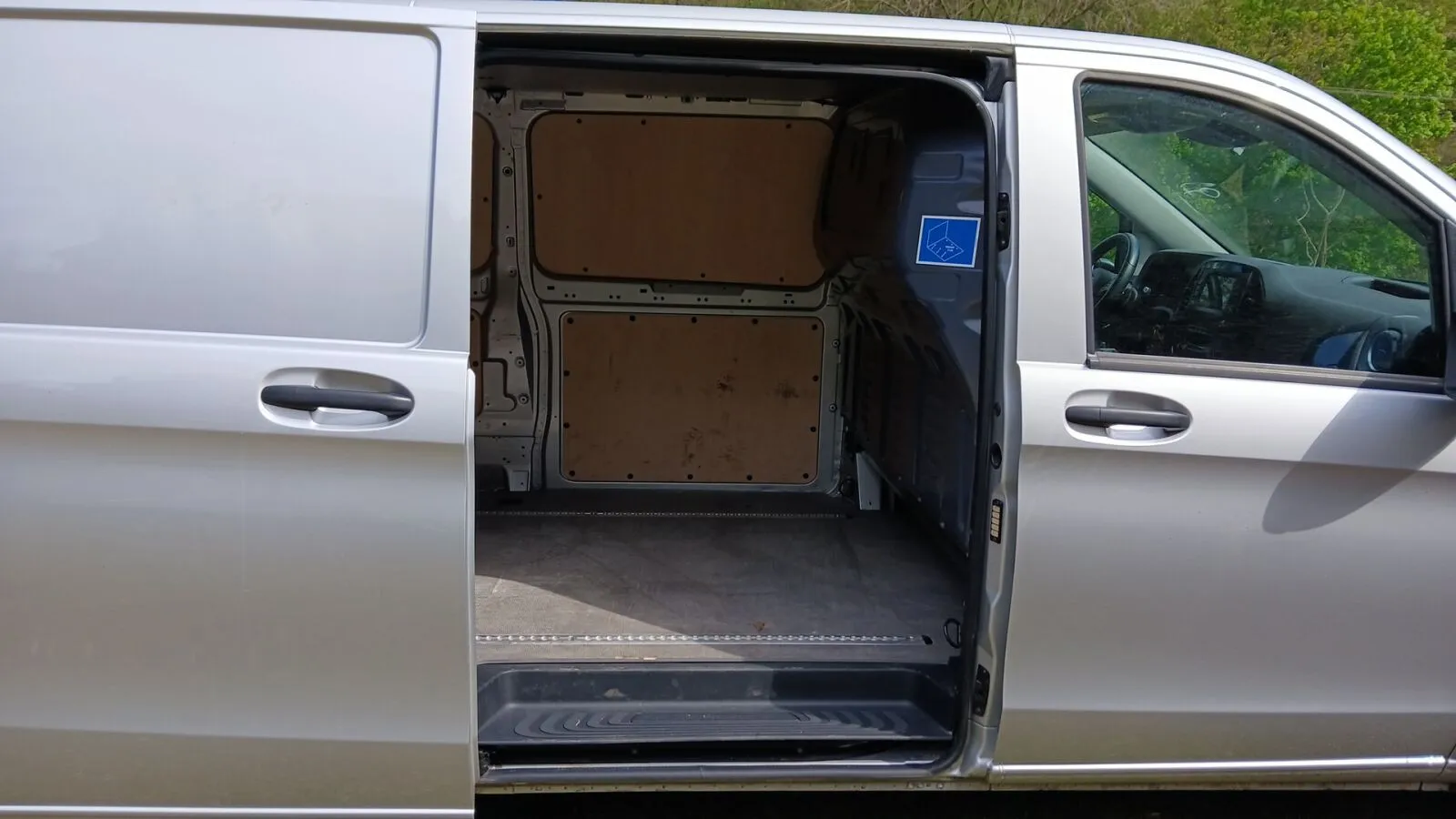 MERCEDES-BENZ Vito Select - Image 11