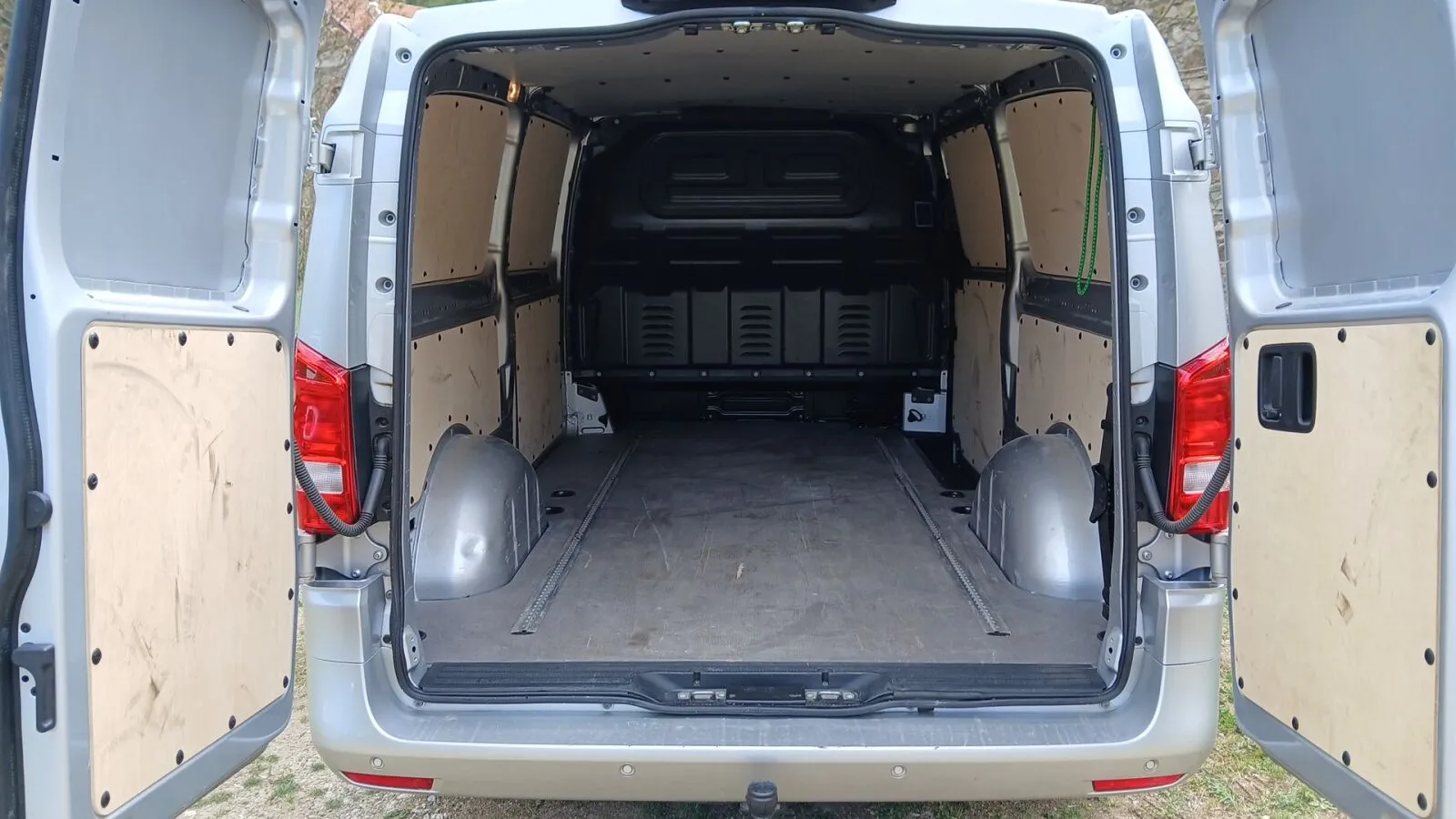 MERCEDES-BENZ Vito Select - Image 12