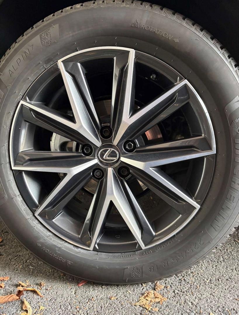 LEXUS LBX Hybrid AWD - Image 15
