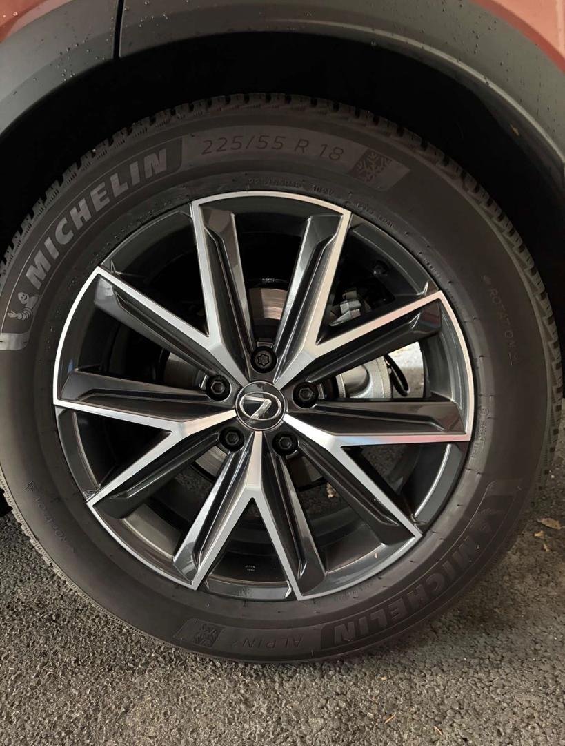 LEXUS LBX Hybrid AWD - Image 19