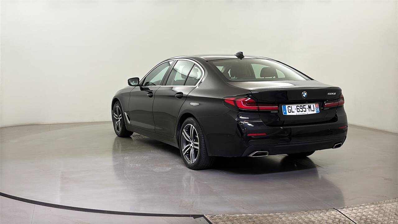 BMW SERIE 5 520 BUSINESS DESIGN 184 BVA8 - Image 11