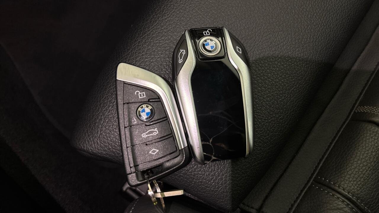 BMW SERIE 5 520 BUSINESS DESIGN 184 BVA8 - Image 19