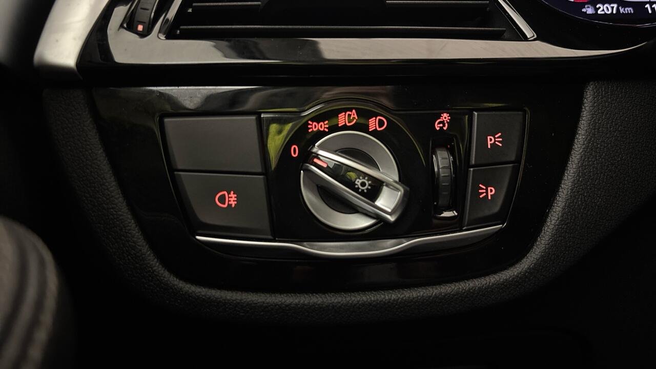 BMW SERIE 5 520 BUSINESS DESIGN 184 BVA8 - Image 23