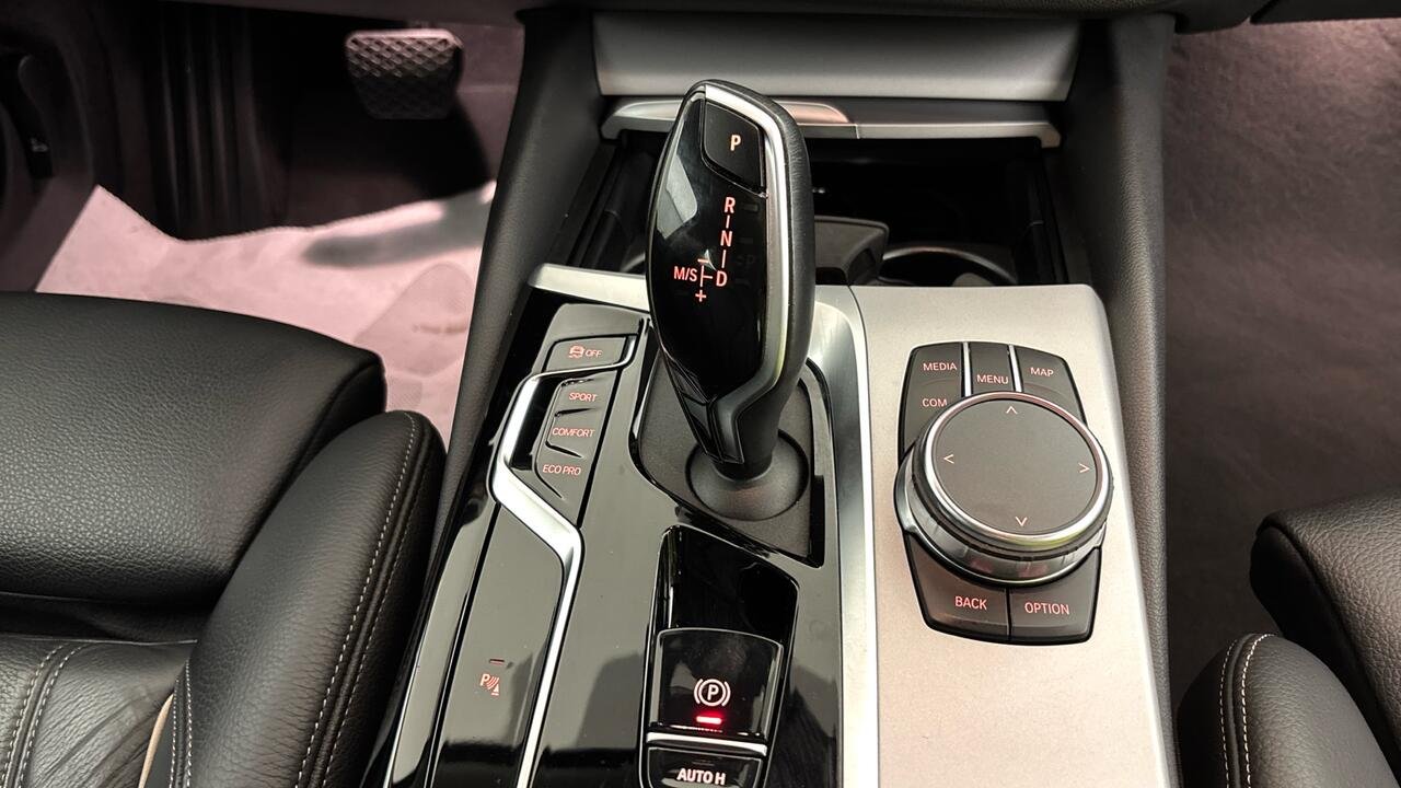 BMW SERIE 5 520 BUSINESS DESIGN 184 BVA8 - Image 31
