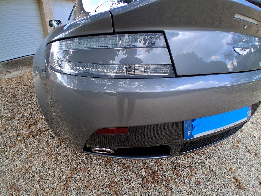  ASTON MARTIN Vantage 5.9 V12, Finition Coupé - Image 17