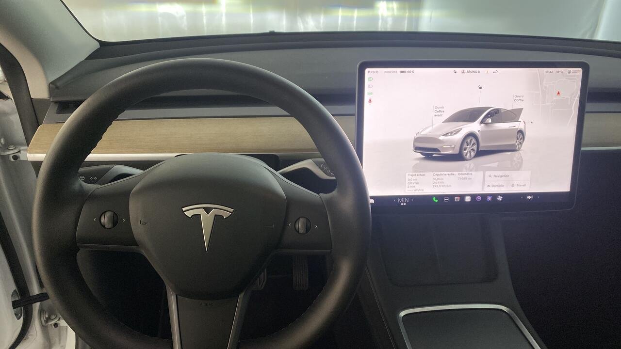 Tesla Model Y  Grande autonomie Dual Motor AWD - Image 2