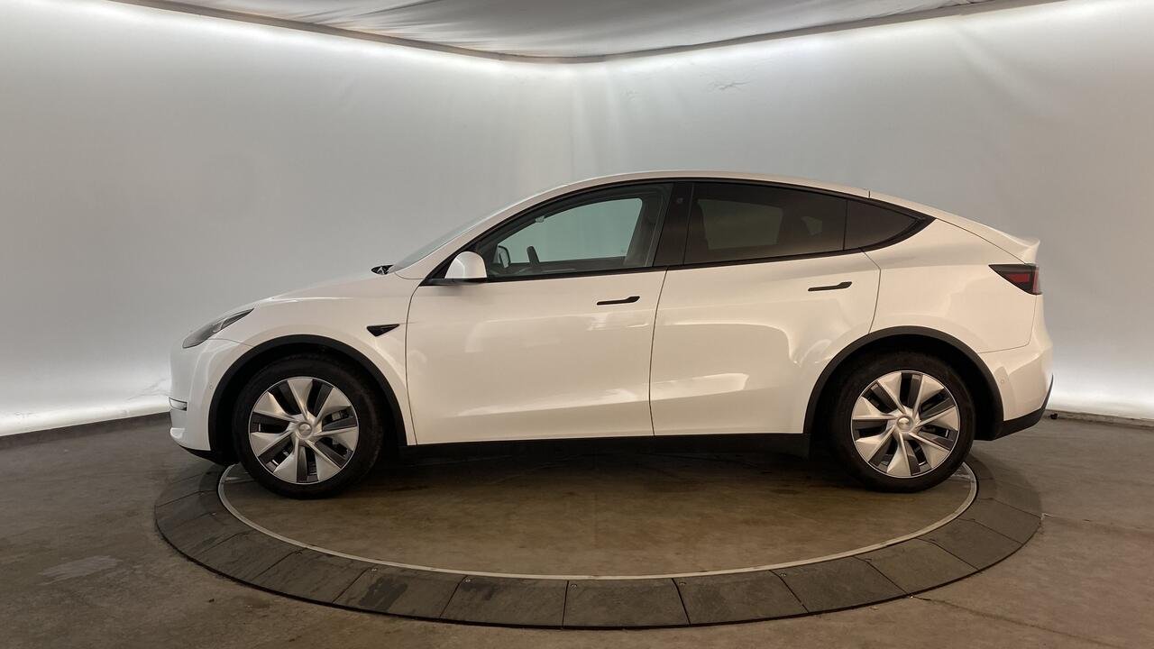 Tesla Model Y  Grande autonomie Dual Motor AWD - Image 3