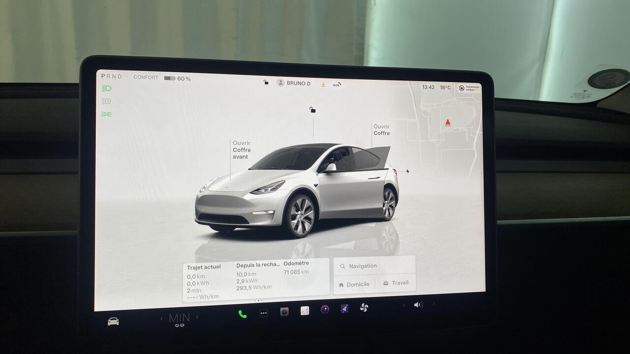 Tesla Model Y  Grande autonomie Dual Motor AWD - Image 10