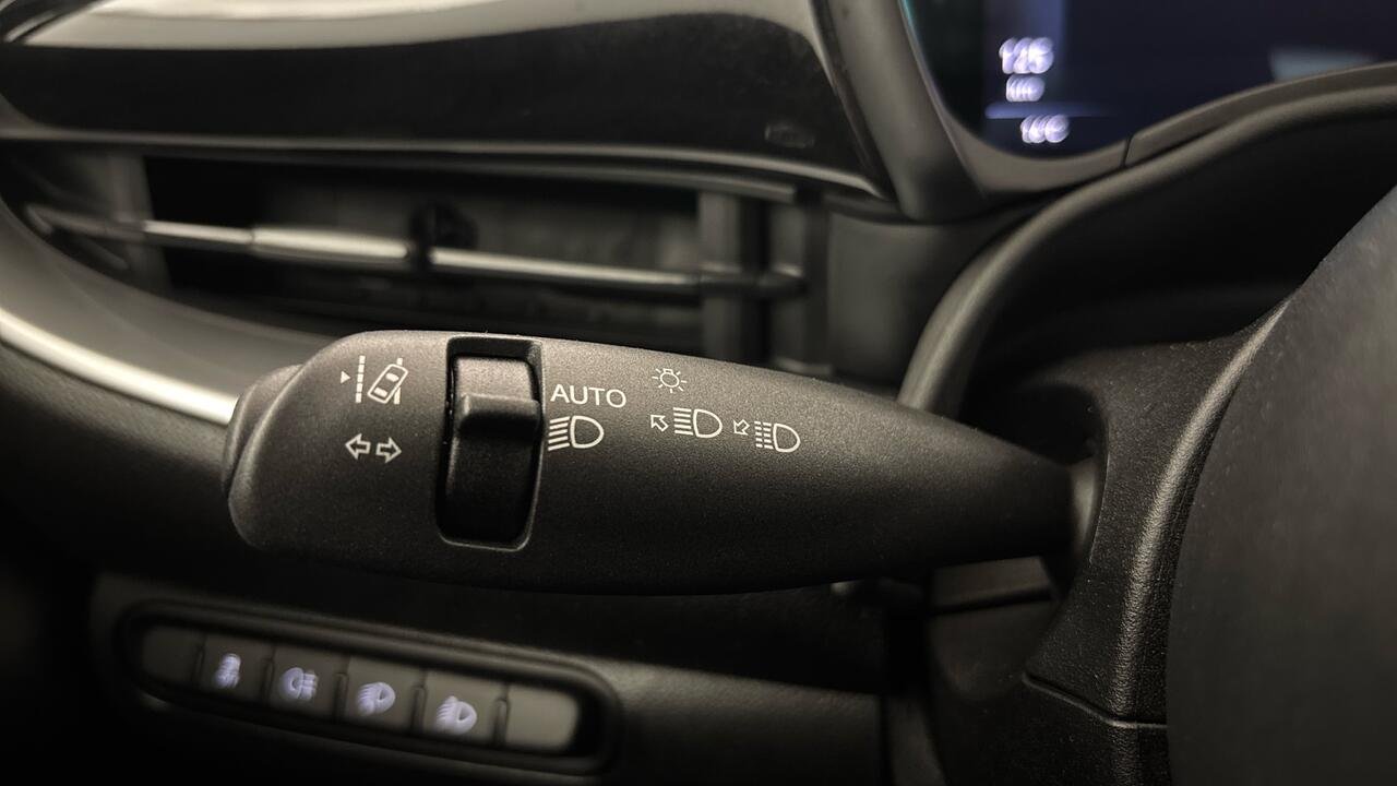 FIAT 500e ICONE 42KWH BVA - Image 10