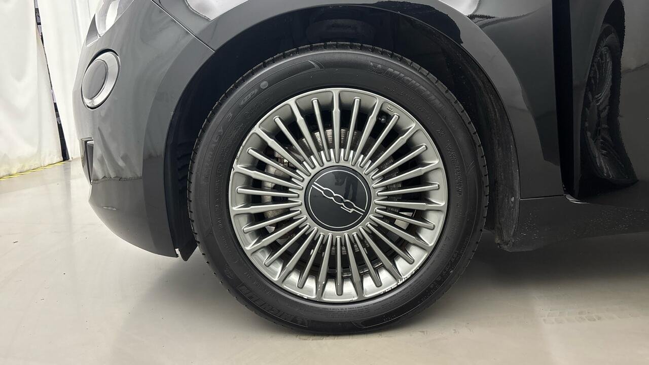 FIAT 500e ICONE 42KWH BVA - Image 13