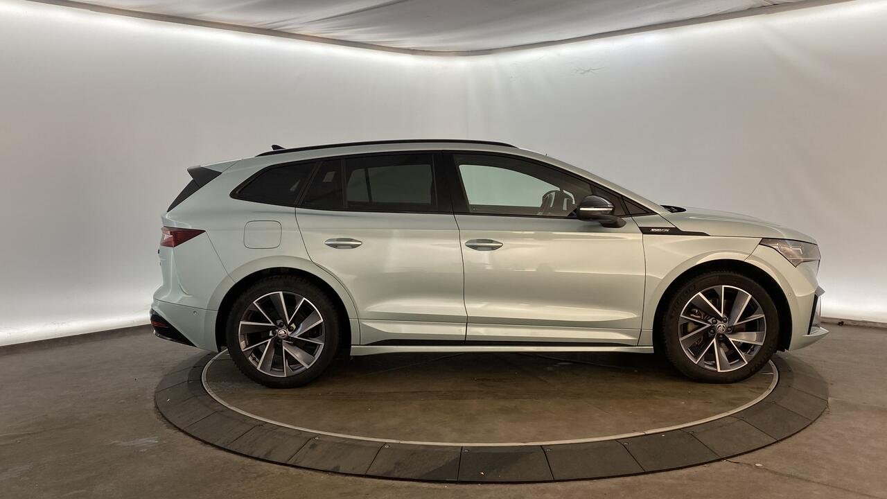 SKODA ENYAQ iV 80 Sportline (82kWh 8VA) - Image 4